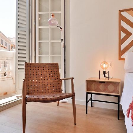 C74 - Marvelous 3 Bedroom Apartment In Historical Malaga Bagian luar foto